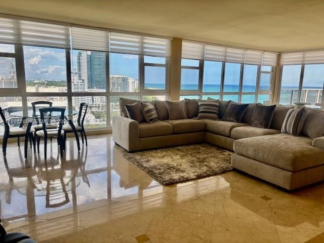 Real estate property located at 100 Lincoln Rd PH4, Miami-dade, The Decoplage Condo, Miami Beach, FL