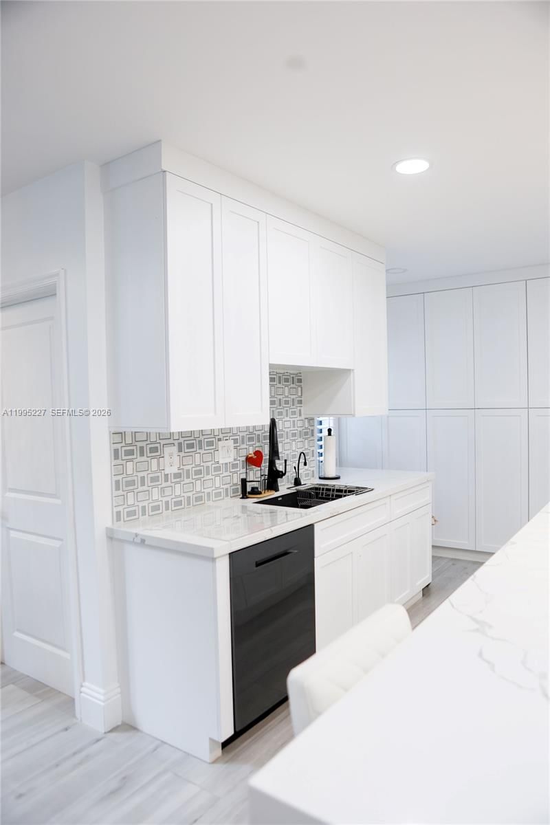 Real estate property located at 2948 Hidden Harbour Ct, Broward, Cape Fear, Dania Beach, FL