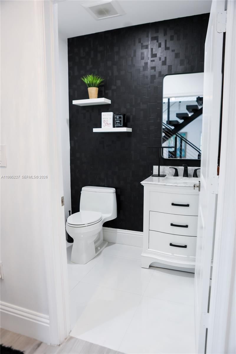 Real estate property located at 2948 Hidden Harbour Ct, Broward, Cape Fear, Dania Beach, FL