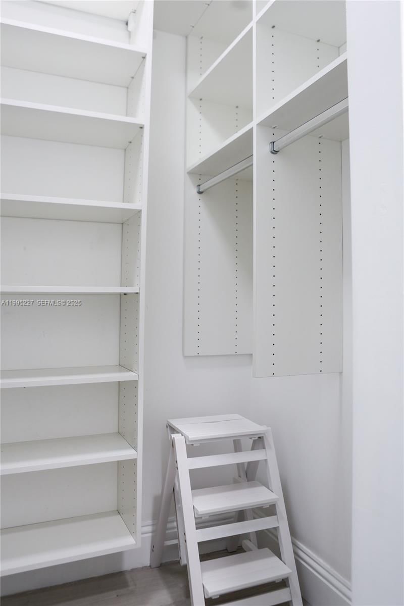 Real estate property located at 2948 Hidden Harbour Ct, Broward, Cape Fear, Dania Beach, FL