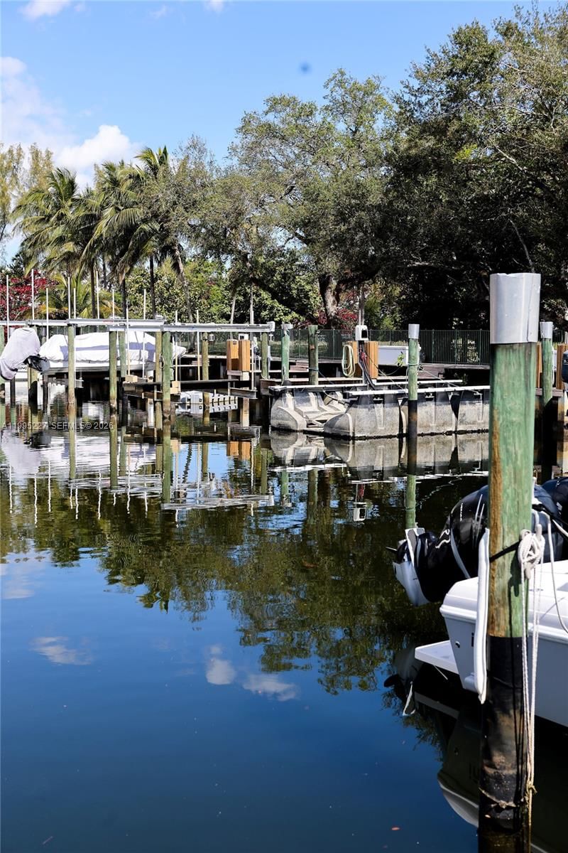 Real estate property located at 2948 Hidden Harbour Ct, Broward, Cape Fear, Dania Beach, FL