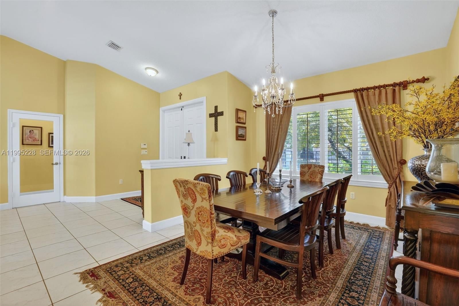 Real estate property located at 6462 93rd Pl, Miami-dade, Millenium Sub, Miami, FL