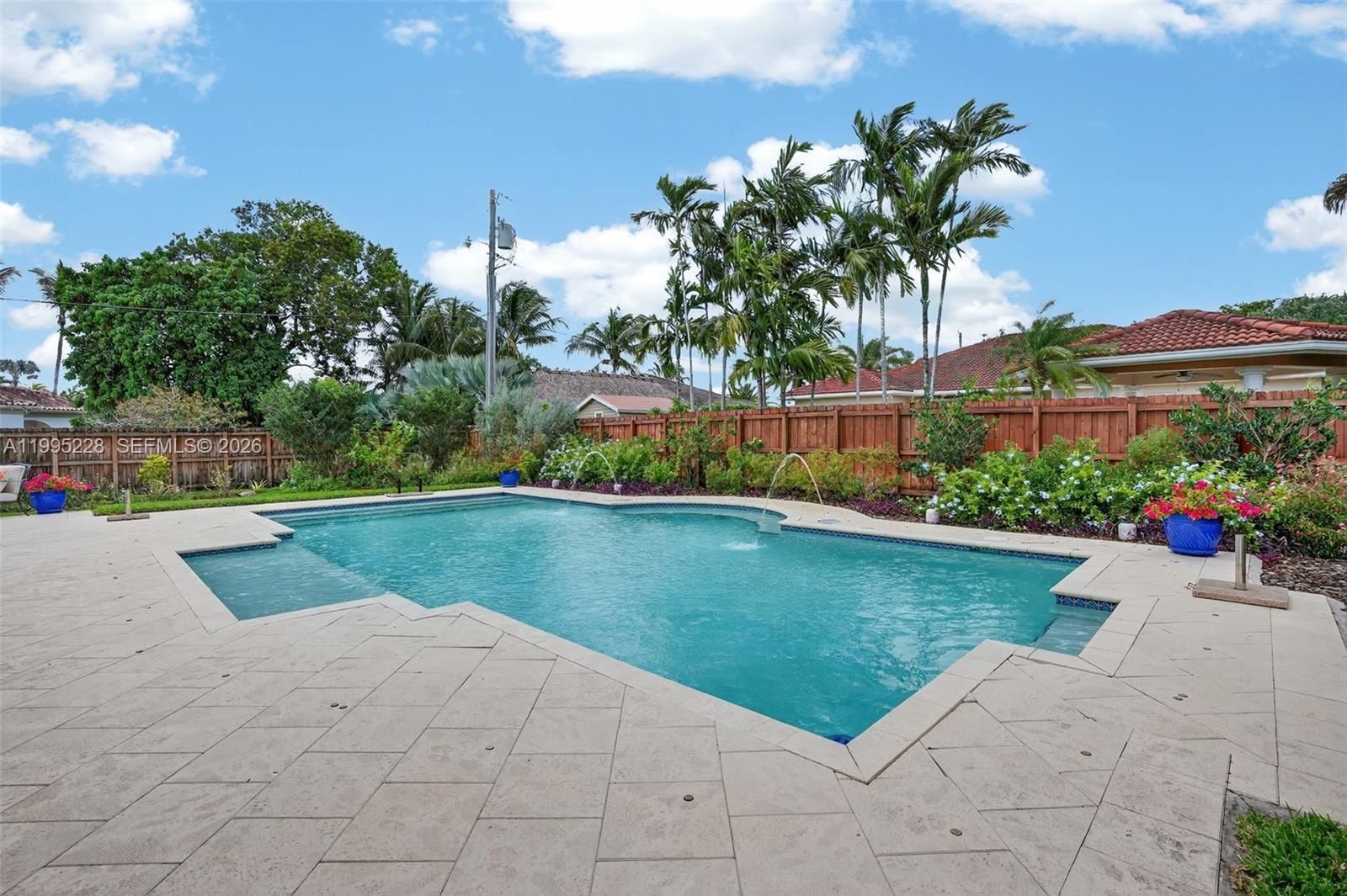 Real estate property located at 6462 93rd Pl, Miami-dade, Millenium Sub, Miami, FL