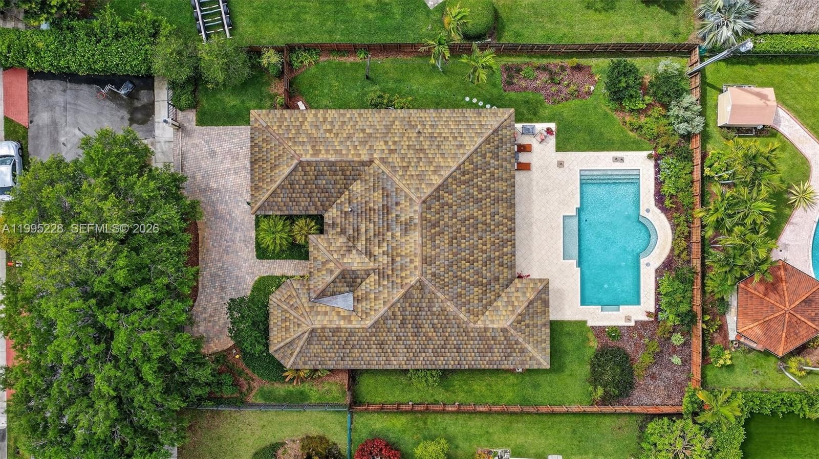 Real estate property located at 6462 93rd Pl, Miami-dade, Millenium Sub, Miami, FL