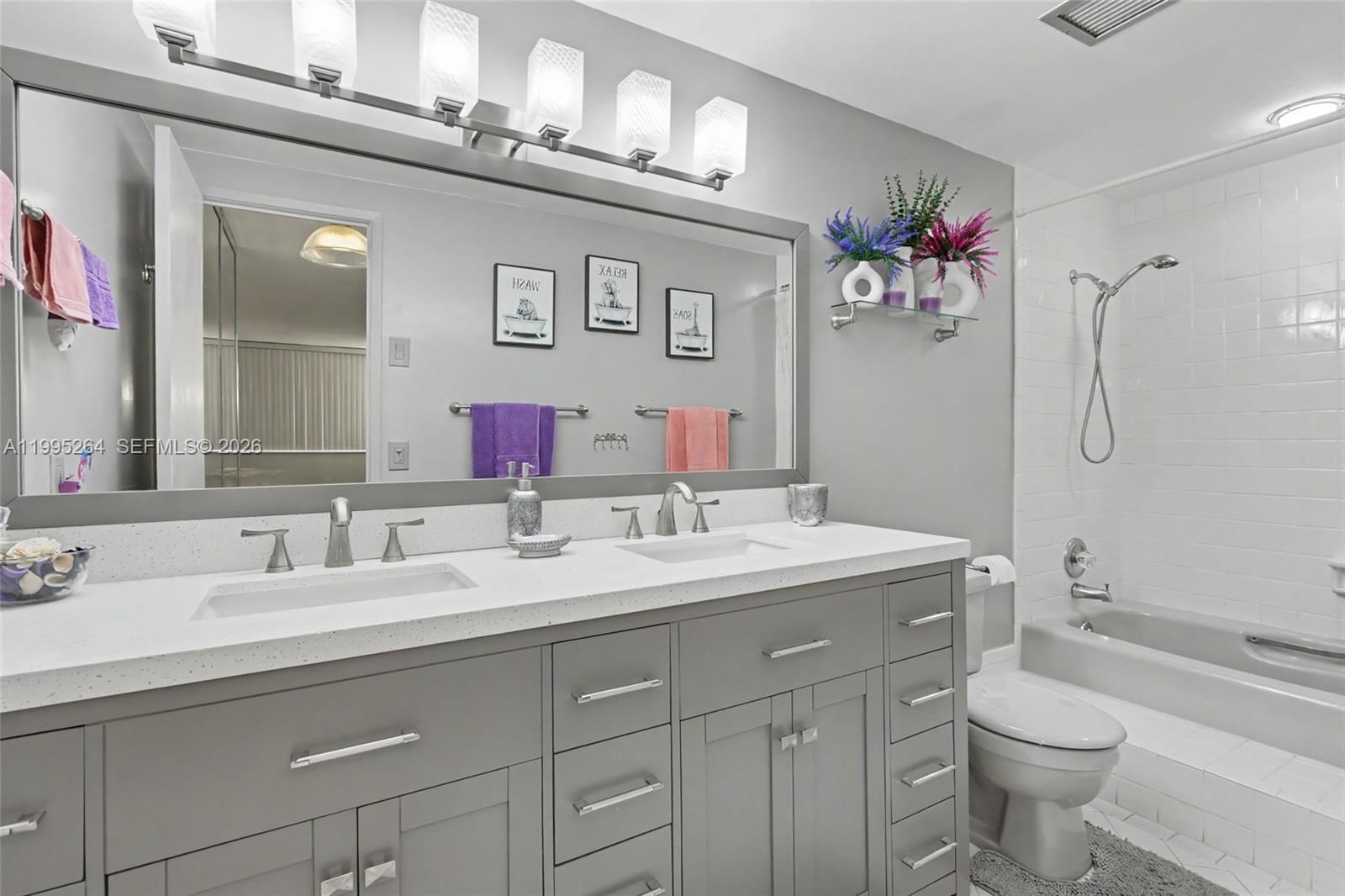 Real estate property located at 4200 Hillcrest Dr #700, Broward, Hillcrest East No 24 Cond, Hollywood, FL