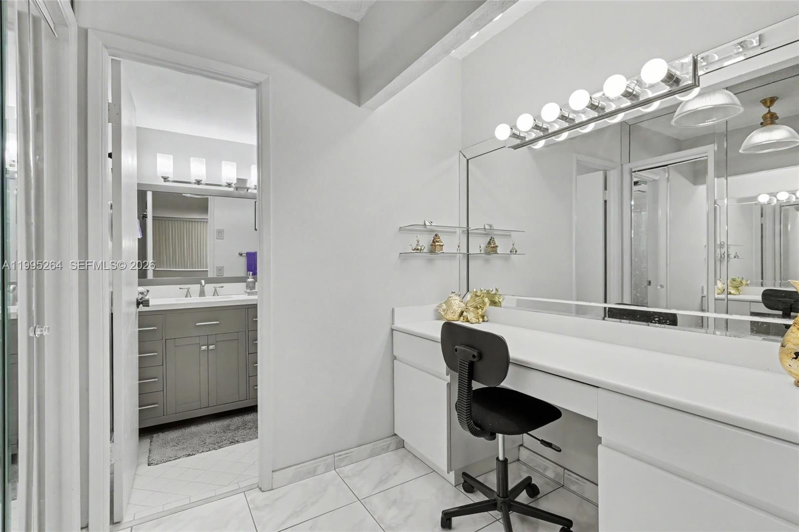 Real estate property located at 4200 Hillcrest Dr #700, Broward, Hillcrest East No 24 Cond, Hollywood, FL