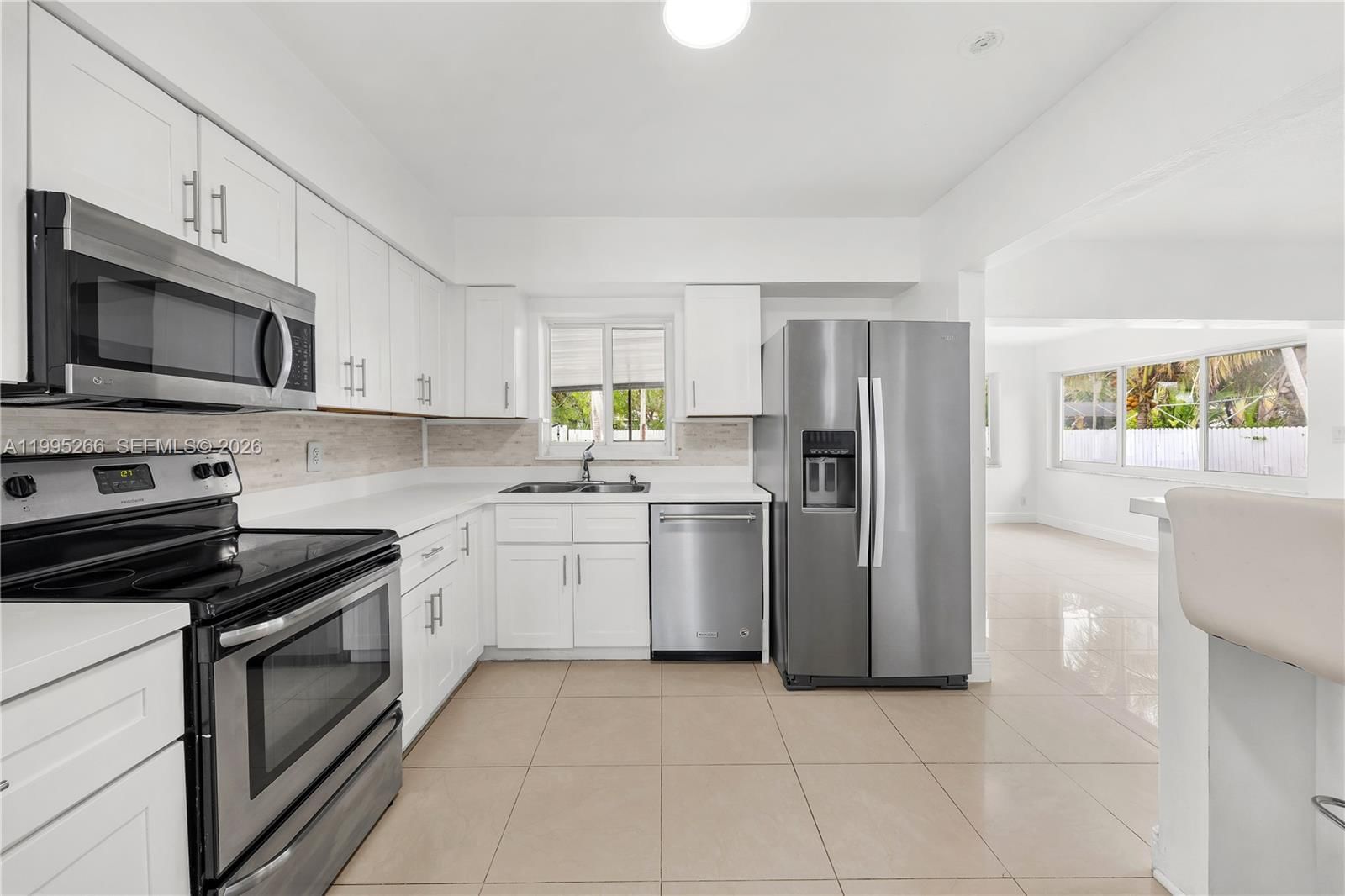 Real estate property located at 1435 Johnson St, Broward, Hollywood Country Club Di, Hollywood, FL