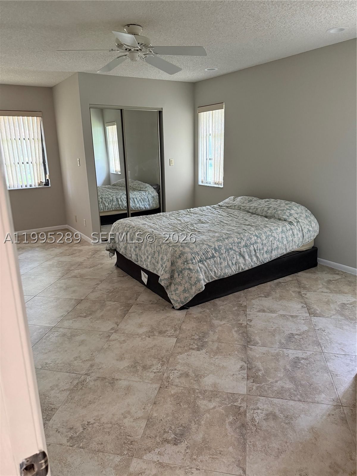 Real estate property located at 6141 Sunny Pointe Cir, Palm Beach, Huntington Pointe, Delray Beach, FL