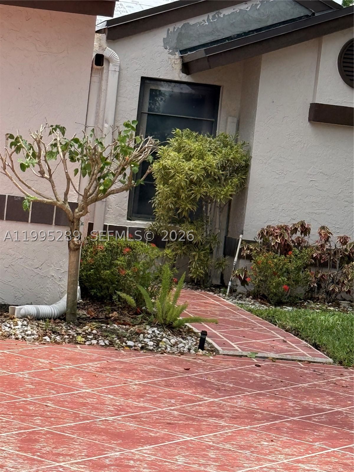 Real estate property located at 6141 Sunny Pointe Cir, Palm Beach, Huntington Pointe, Delray Beach, FL