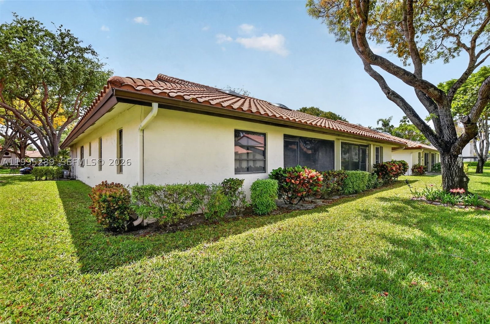 Real estate property located at 6141 Sunny Pointe Cir, Palm Beach, Huntington Pointe, Delray Beach, FL