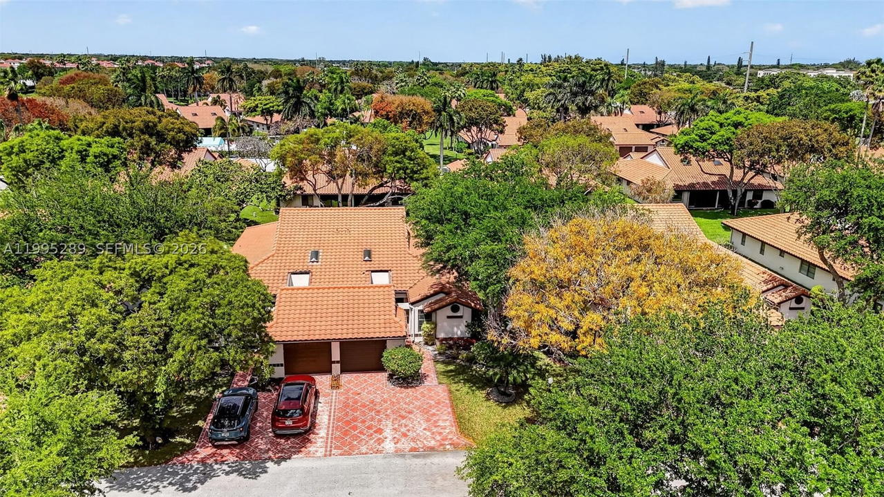 Real estate property located at 6141 Sunny Pointe Cir, Palm Beach, Huntington Pointe, Delray Beach, FL