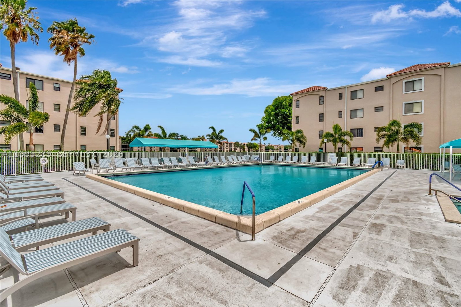 Real estate property located at 6141 Sunny Pointe Cir, Palm Beach, Huntington Pointe, Delray Beach, FL