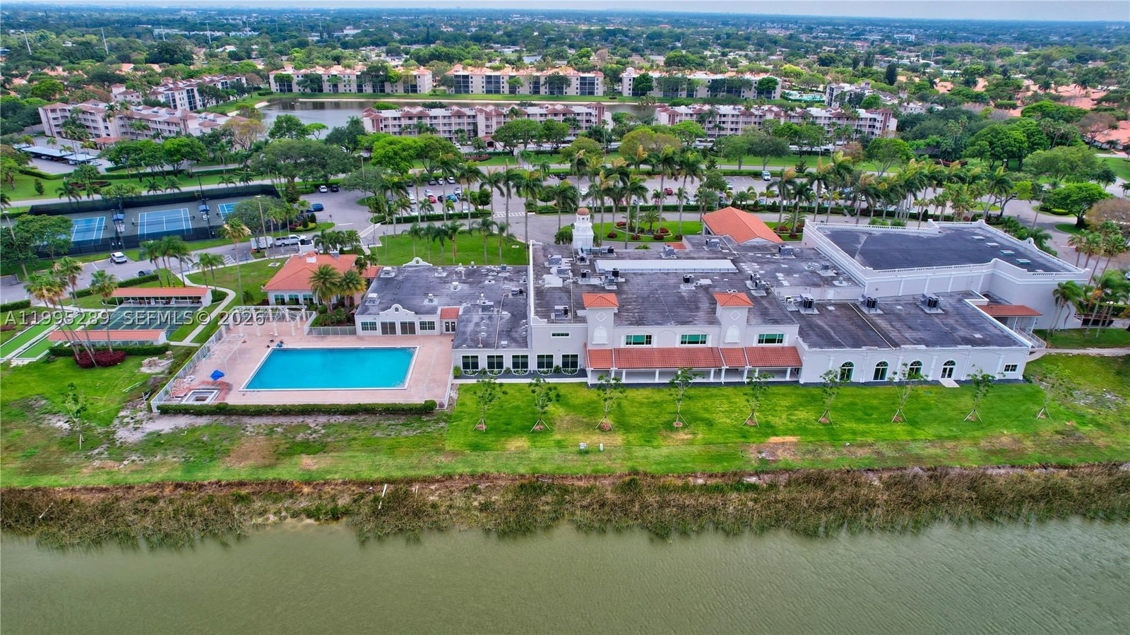 Real estate property located at 6141 Sunny Pointe Cir, Palm Beach, Huntington Pointe, Delray Beach, FL