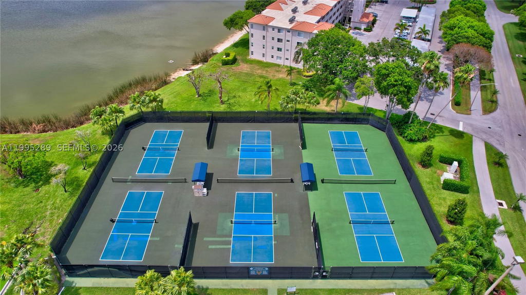 Real estate property located at 6141 Sunny Pointe Cir, Palm Beach, Huntington Pointe, Delray Beach, FL
