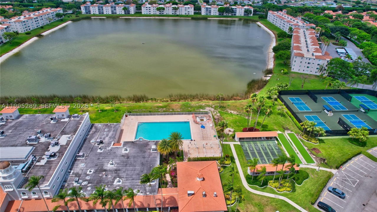 Real estate property located at 6141 Sunny Pointe Cir, Palm Beach, Huntington Pointe, Delray Beach, FL