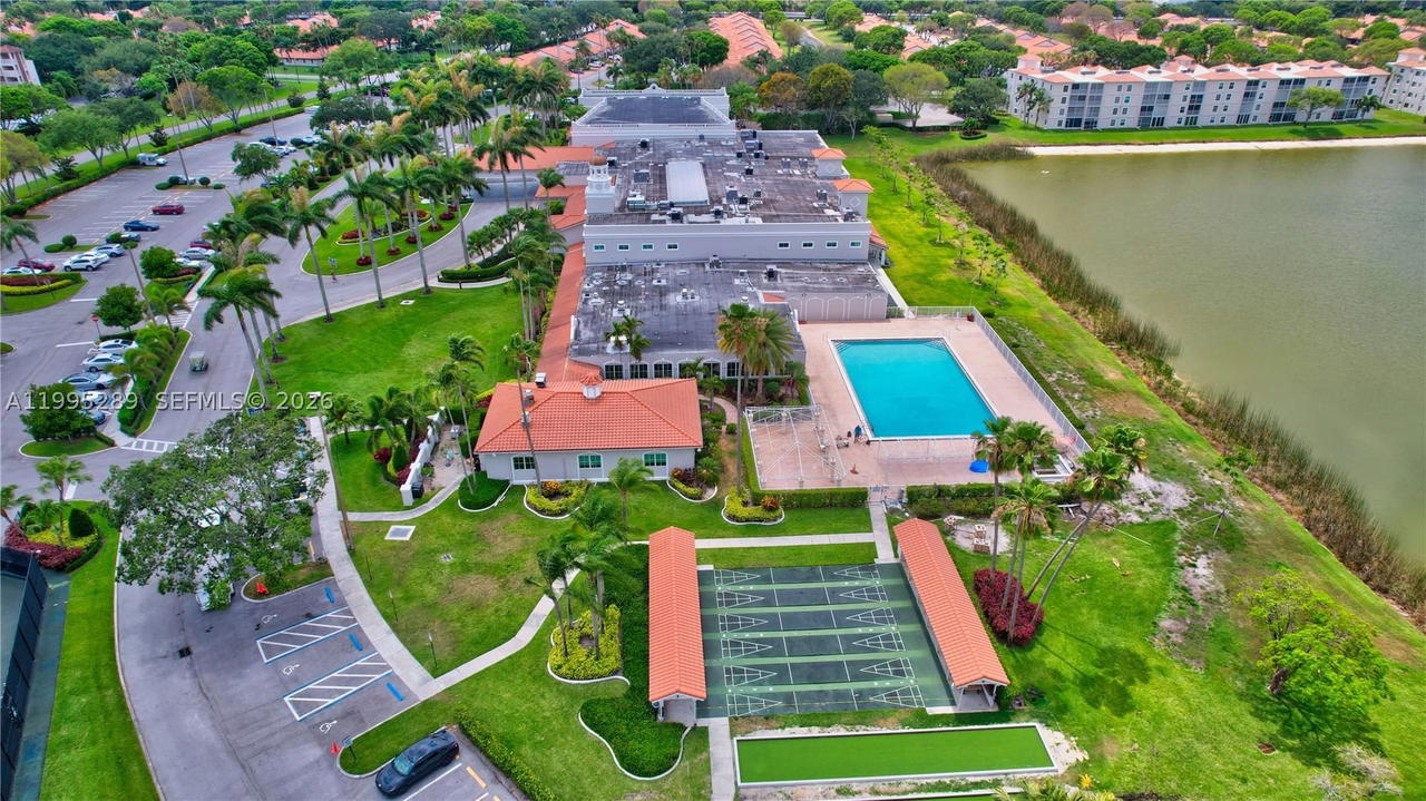 Real estate property located at 6141 Sunny Pointe Cir, Palm Beach, Huntington Pointe, Delray Beach, FL