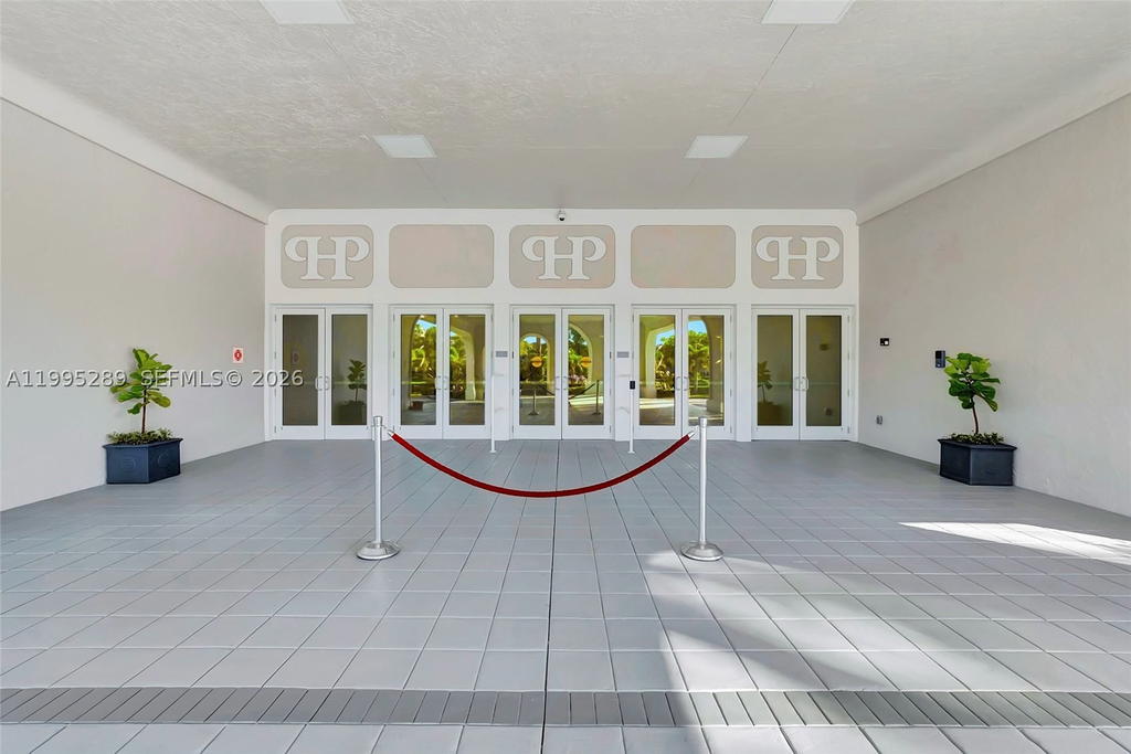 Real estate property located at 6141 Sunny Pointe Cir, Palm Beach, Huntington Pointe, Delray Beach, FL