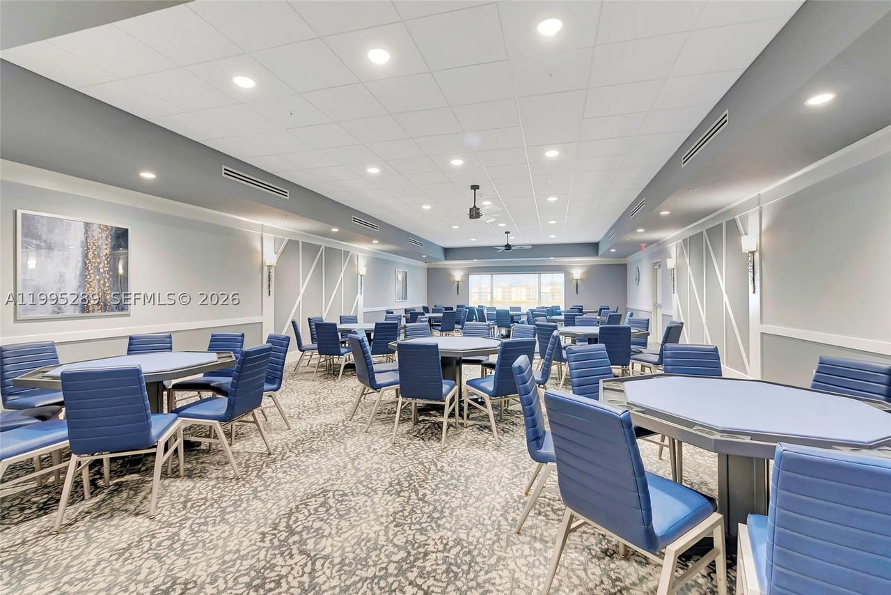 Real estate property located at 6141 Sunny Pointe Cir, Palm Beach, Huntington Pointe, Delray Beach, FL