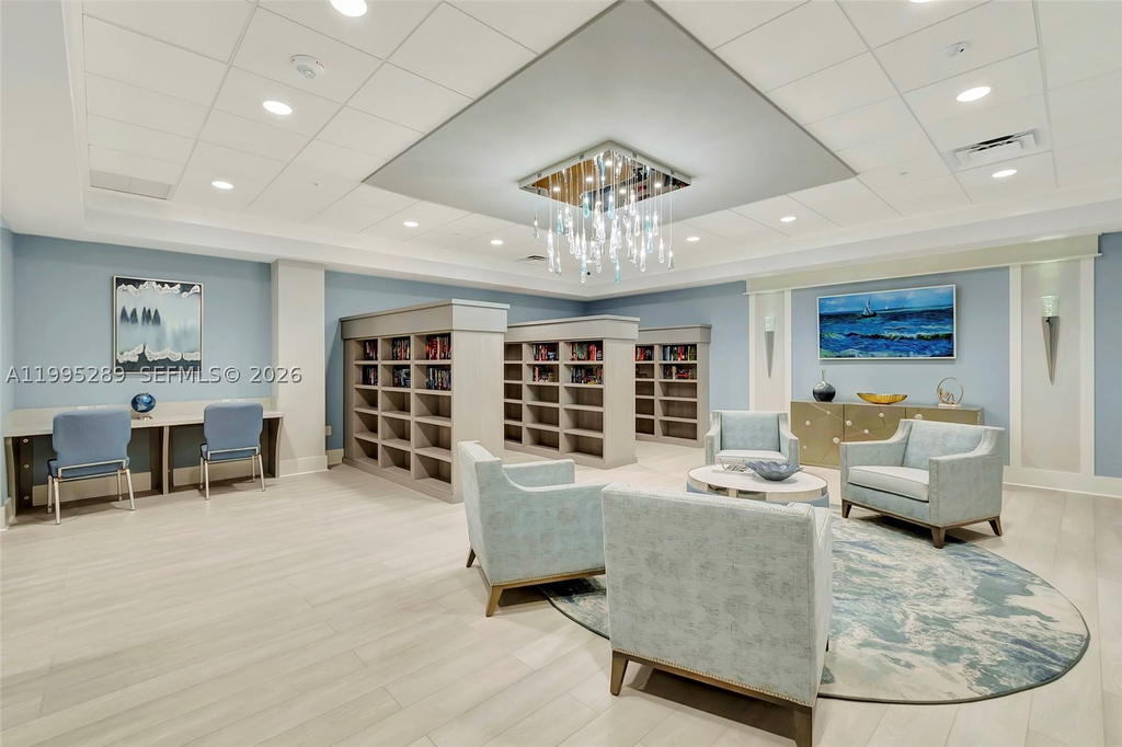 Real estate property located at 6141 Sunny Pointe Cir, Palm Beach, Huntington Pointe, Delray Beach, FL