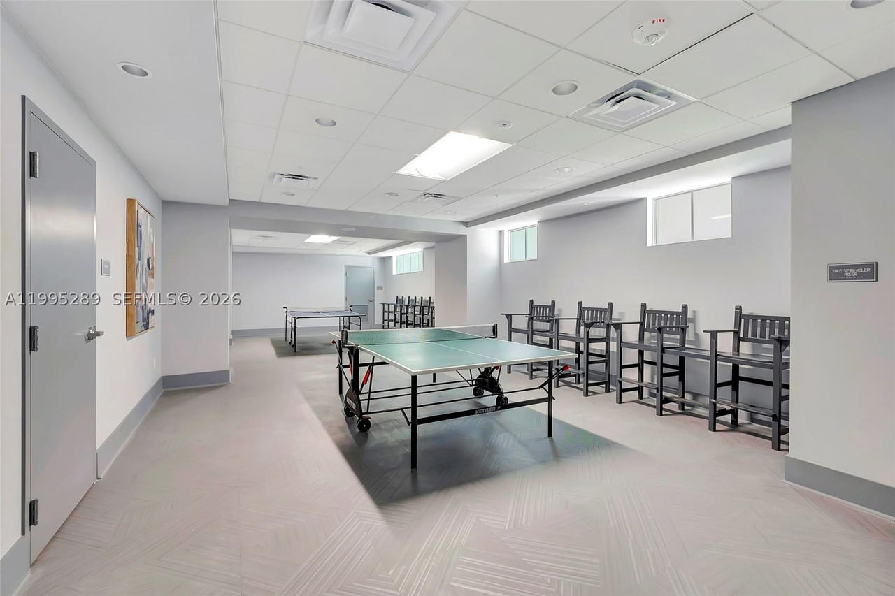 Real estate property located at 6141 Sunny Pointe Cir, Palm Beach, Huntington Pointe, Delray Beach, FL