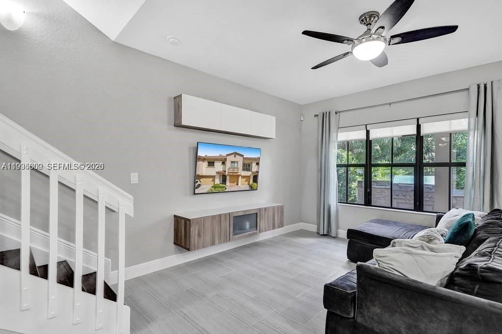 Real estate property located at 4749 Grand Cypress Cir N, Broward, Grand Cypress Replat, Coconut Creek, FL