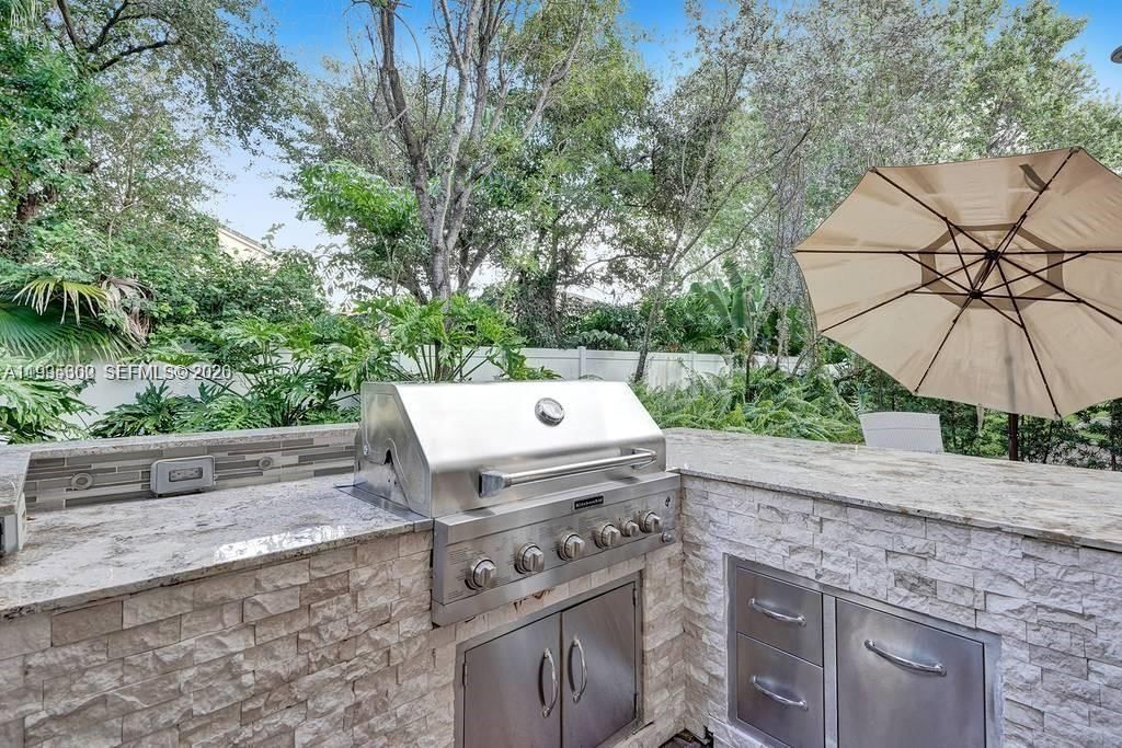 Real estate property located at 4749 Grand Cypress Cir N, Broward, Grand Cypress Replat, Coconut Creek, FL