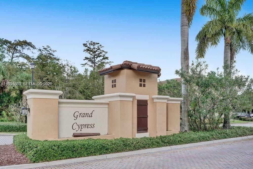 Real estate property located at 4749 Grand Cypress Cir N, Broward, Grand Cypress Replat, Coconut Creek, FL