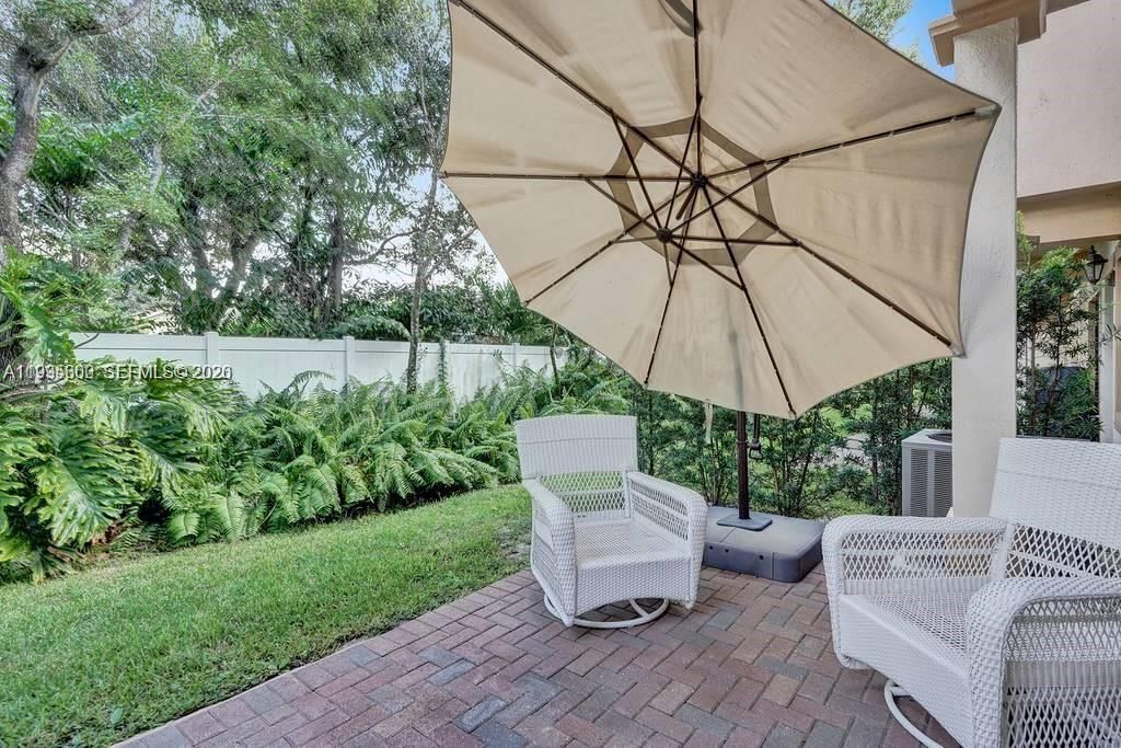 Real estate property located at 4749 Grand Cypress Cir N, Broward, Grand Cypress Replat, Coconut Creek, FL