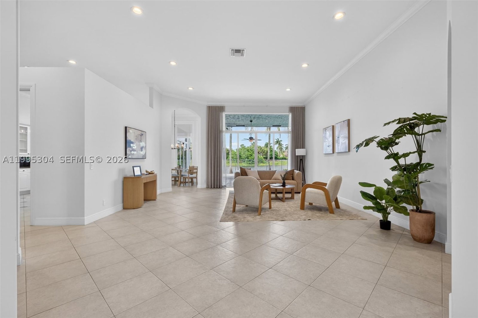 Real estate property located at 1396 Victoria Isle Dr, Broward, Sector 7-parcel W, Weston, FL