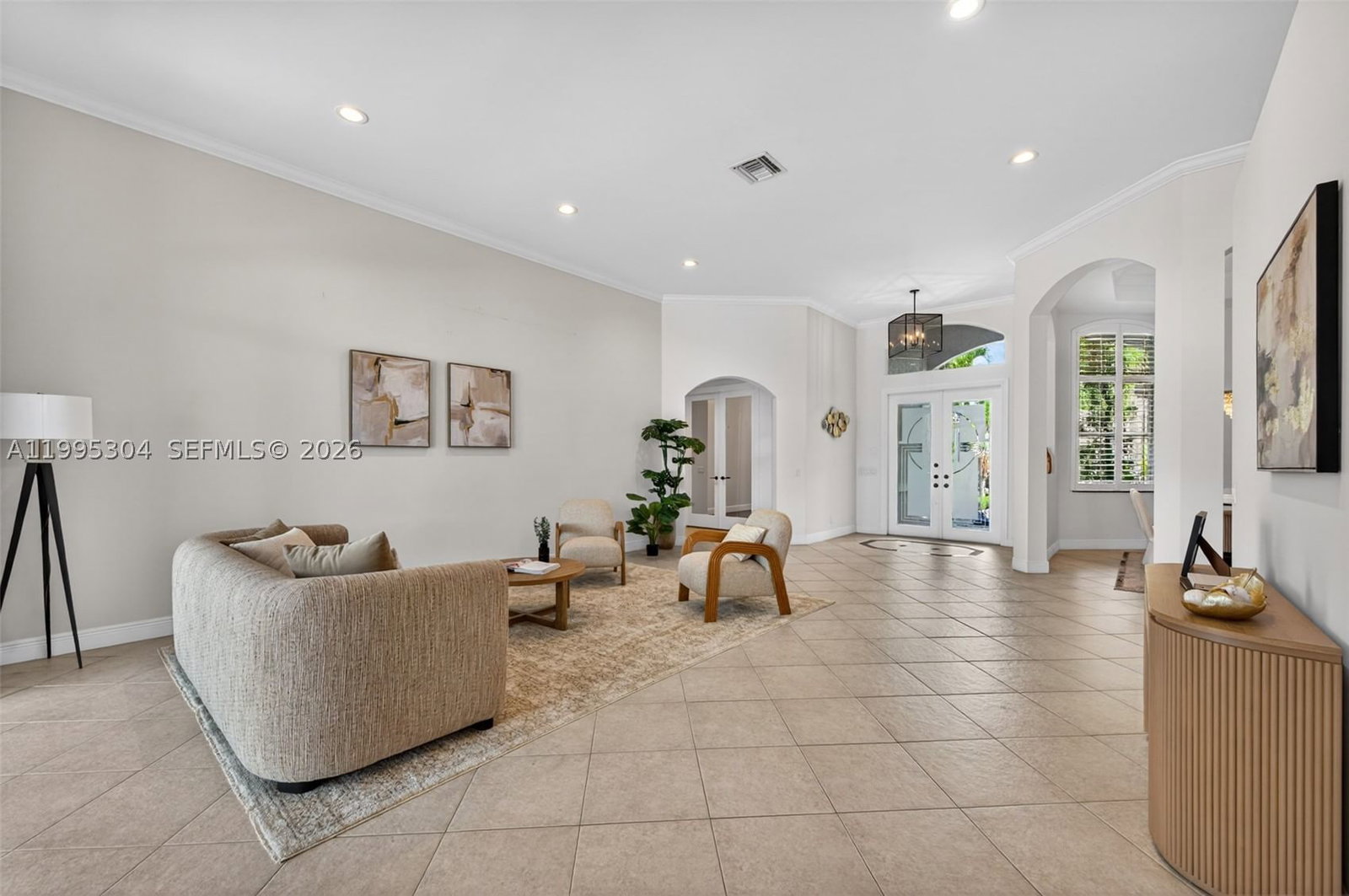 Real estate property located at 1396 Victoria Isle Dr, Broward, Sector 7-parcel W, Weston, FL