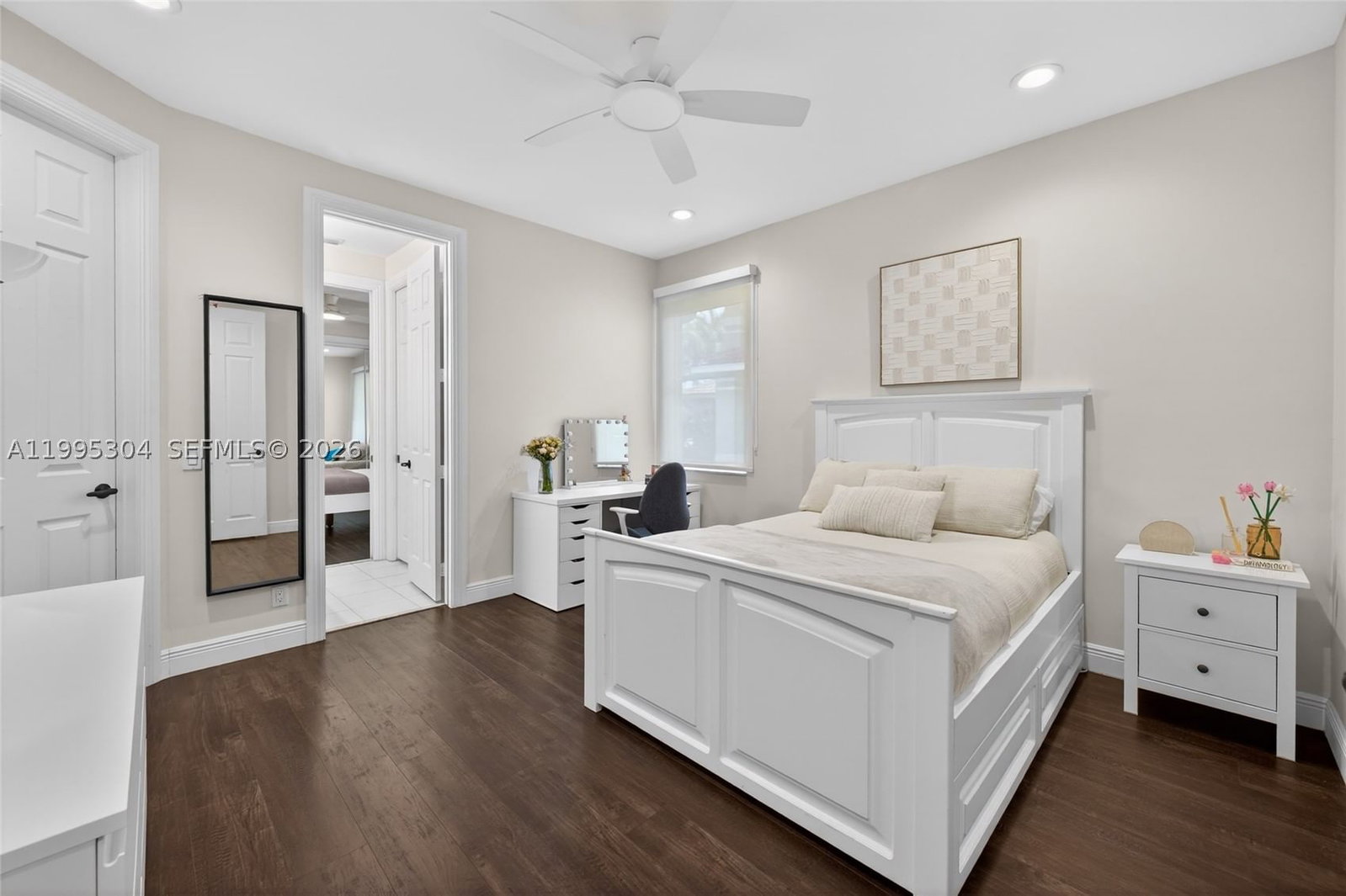 Real estate property located at 1396 Victoria Isle Dr, Broward, Sector 7-parcel W, Weston, FL