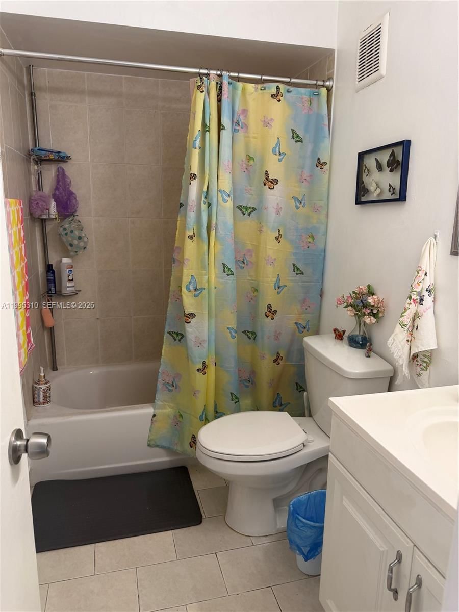 Real estate property located at 10669 113th Pl #84W, Miami-dade, Greenglades Condo 16, Miami, FL