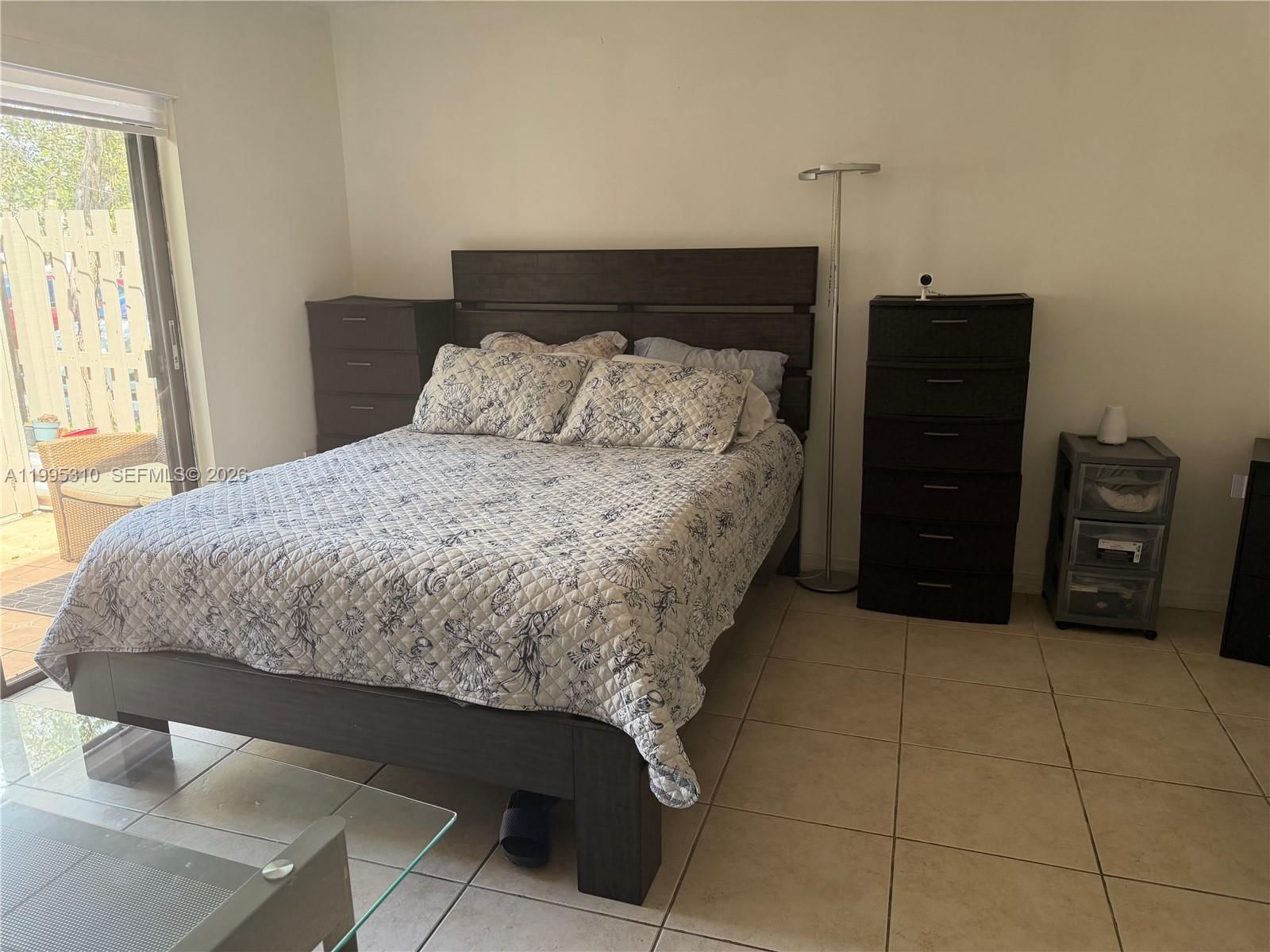 Real estate property located at 10669 113th Pl #84W, Miami-dade, Greenglades Condo 16, Miami, FL