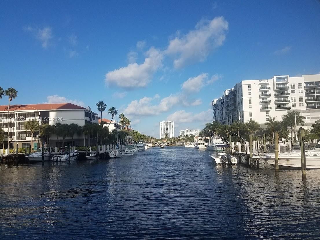 Real estate property located at 3200 Port Royale Dr N #1209, Broward, Tower Portsmouth At Port, Fort Lauderdale, FL