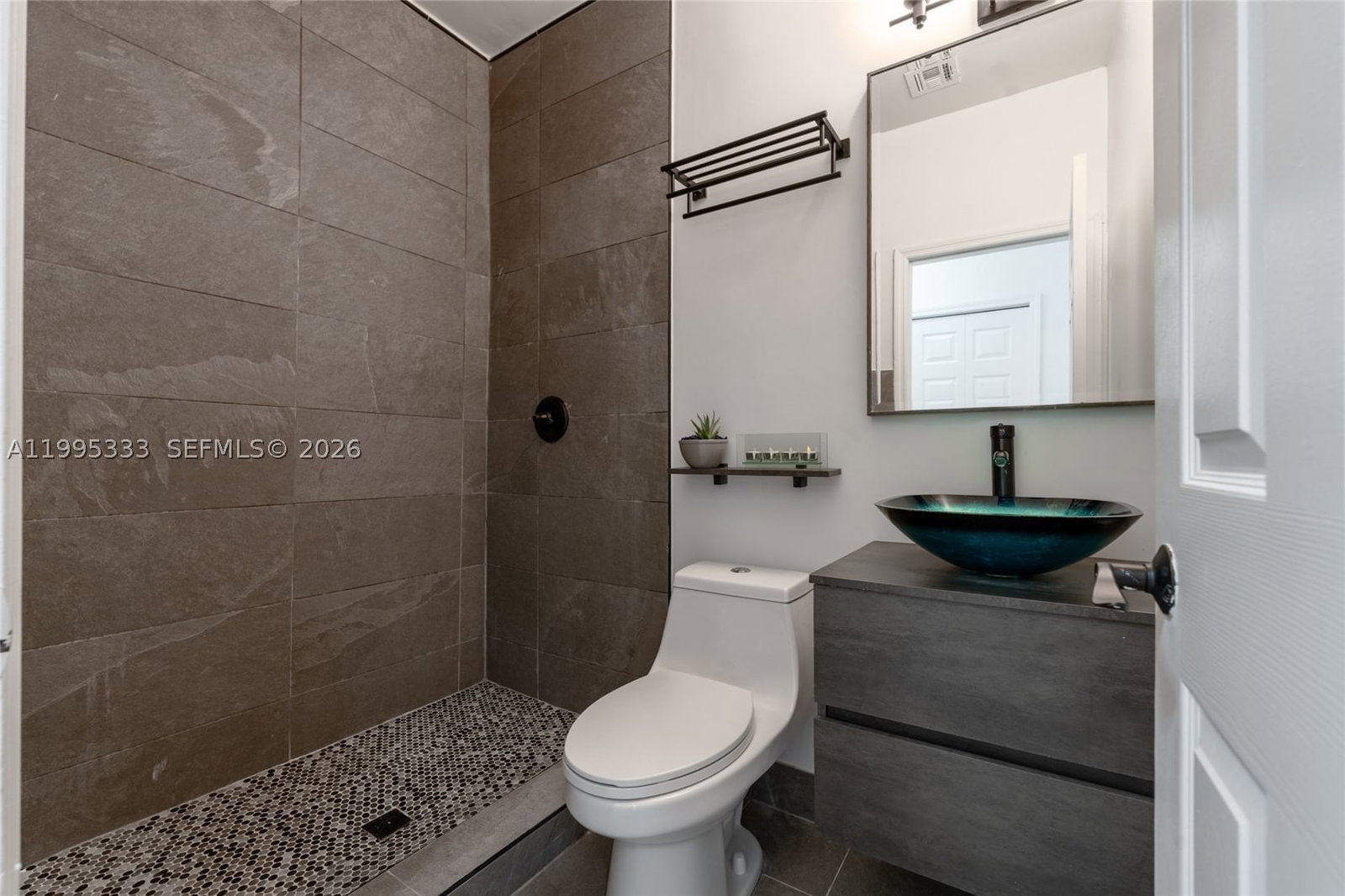 Real estate property located at 3551 152nd Pass, Miami-dade, Bismark Homes At Venezia, Miami, FL