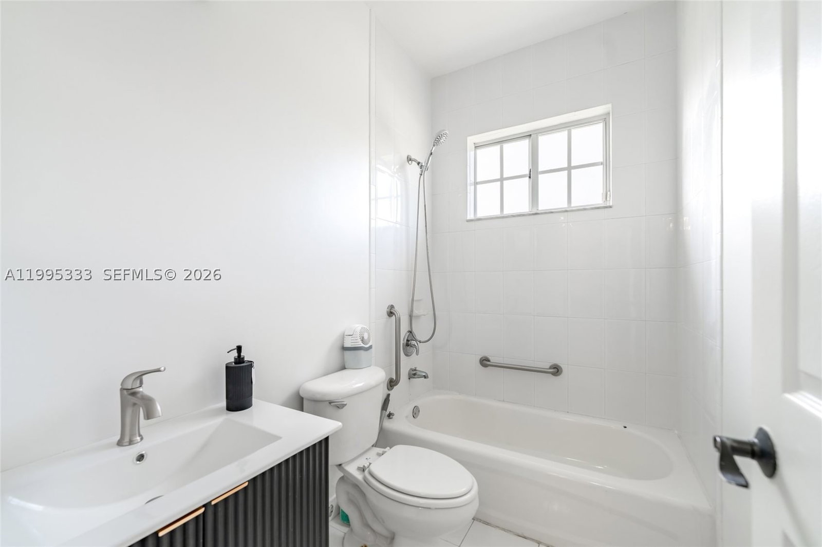 Real estate property located at 3551 152nd Pass, Miami-dade, Bismark Homes At Venezia, Miami, FL