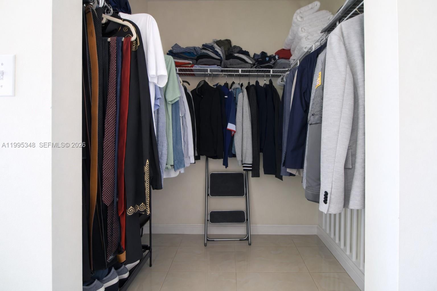 Real estate property located at 140 Dixie Hwy #1019, Broward, Hollywood Station Res Con, Hollywood, FL