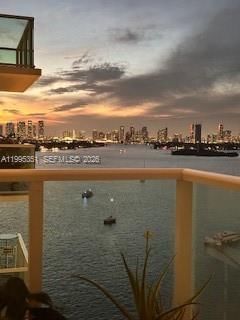 Real estate property located at 1000 West Ave #1423, Miami-dade, Mirador 1000 Condo, Miami Beach, FL