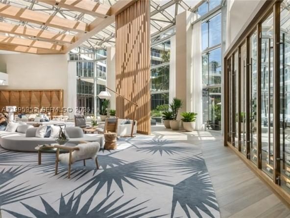 Real estate property located at 2200 Ocean Blvd N804, Broward, 2200 Fort Lauderdale Beac, Fort Lauderdale, FL