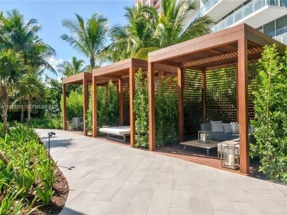 Real estate property located at 2200 Ocean Blvd N804, Broward, 2200 Fort Lauderdale Beac, Fort Lauderdale, FL