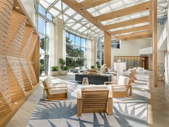 Real estate property located at 2200 Ocean Blvd N804, Broward, 2200 Fort Lauderdale Beac, Fort Lauderdale, FL