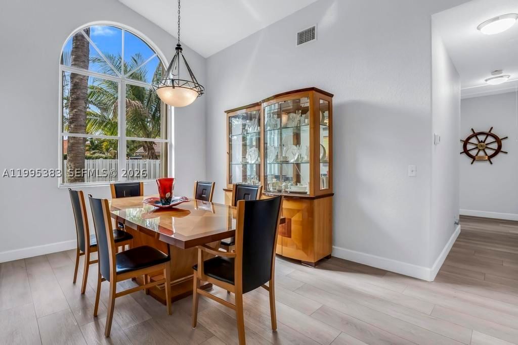 Real estate property located at 17921 10th St, Broward, Silver Lakes At Pembroke, Pembroke Pines, FL