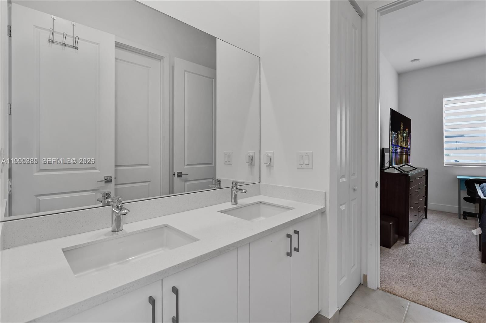 Real estate property located at 4528 178th Ave, Broward, Tuscan Isles, Miramar, FL
