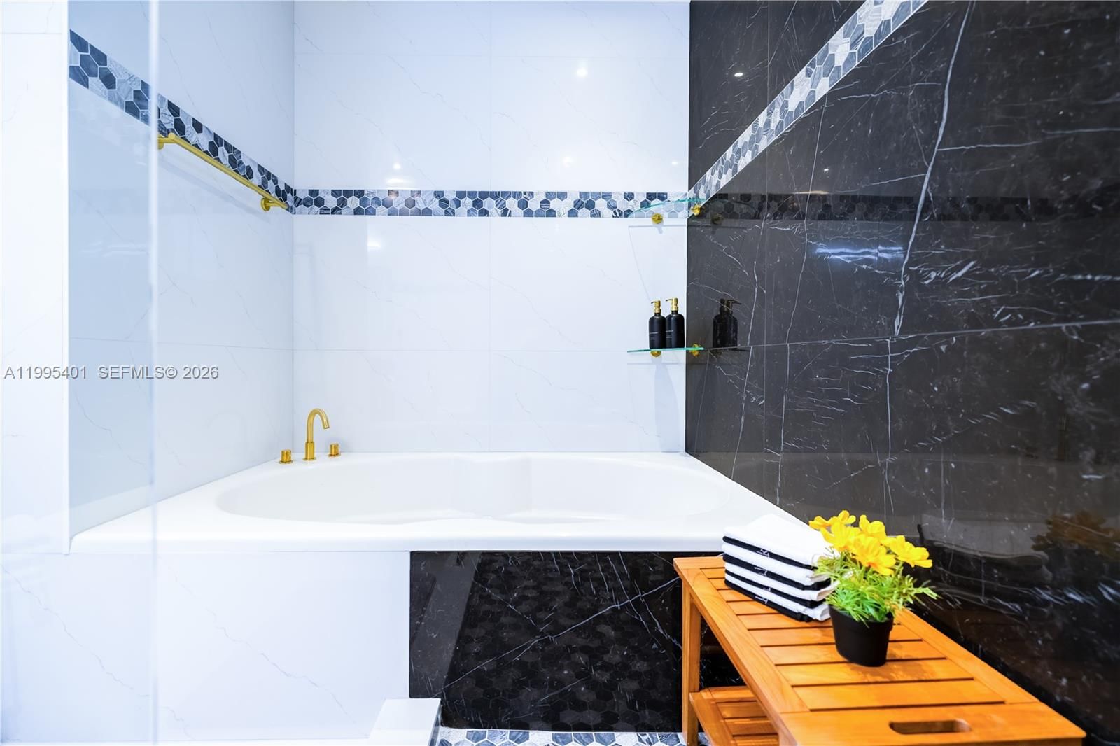 Real estate property located at 18840 218th St, Miami-dade, N/a, Miami, FL