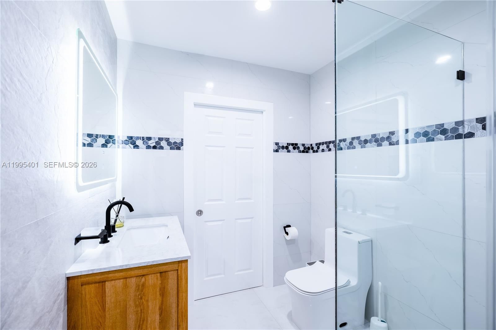 Real estate property located at 18840 218th St, Miami-dade, N/a, Miami, FL