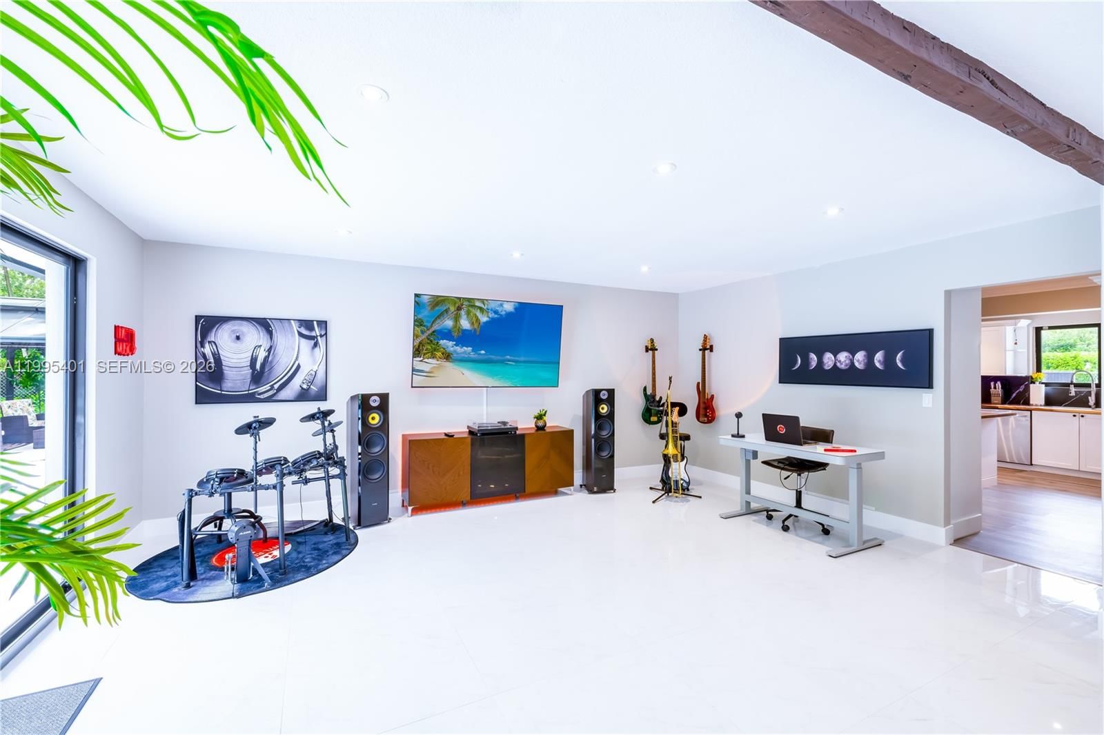 Real estate property located at 18840 218th St, Miami-dade, N/a, Miami, FL