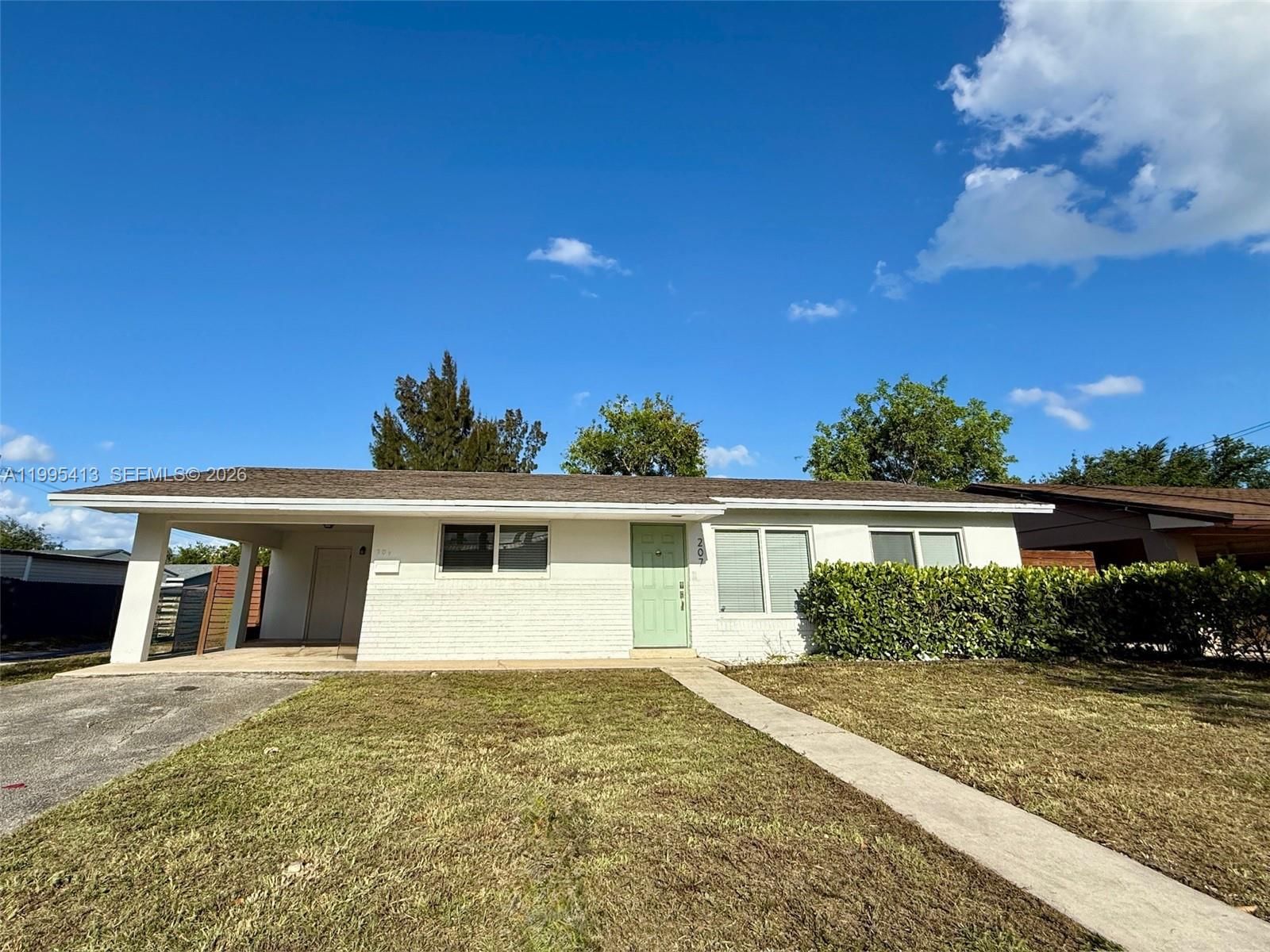 Real estate property located at 207 12th Ave, Broward, College Homesites, Dania Beach, FL