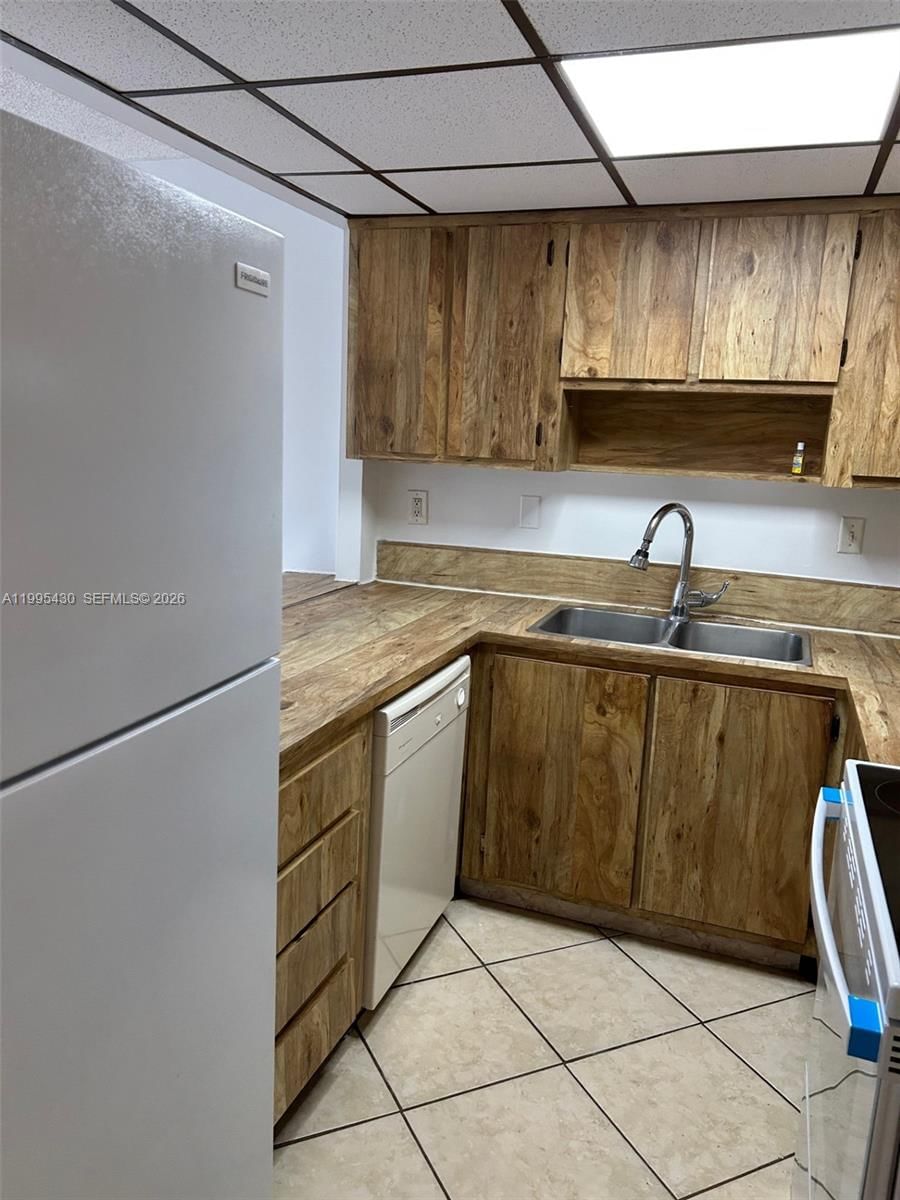 Real estate property located at 9301 92nd Ave #308C, Miami-dade, Wisperwood Village Condo, Miami, FL