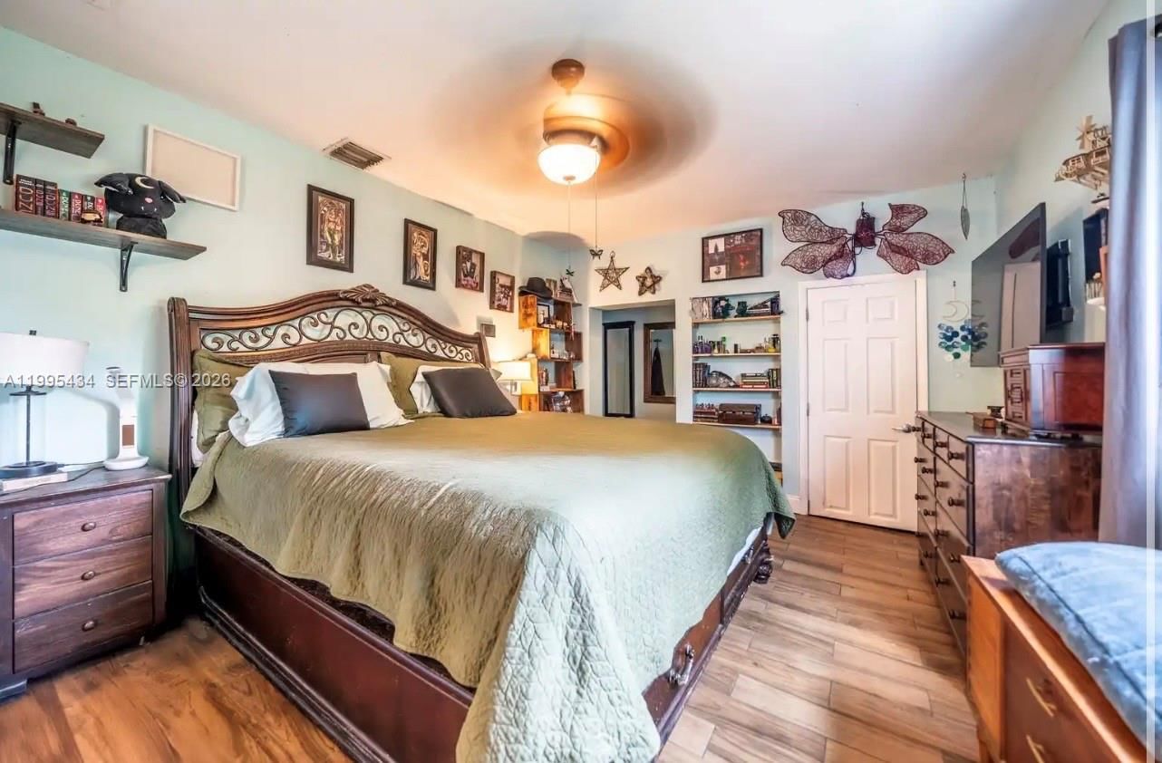 Real estate property located at 6890 57th St, Broward, Everglades Land Sales Co, Davie, FL