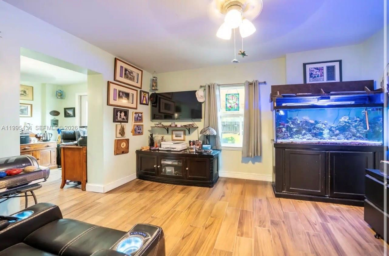 Real estate property located at 6890 57th St, Broward, Everglades Land Sales Co, Davie, FL